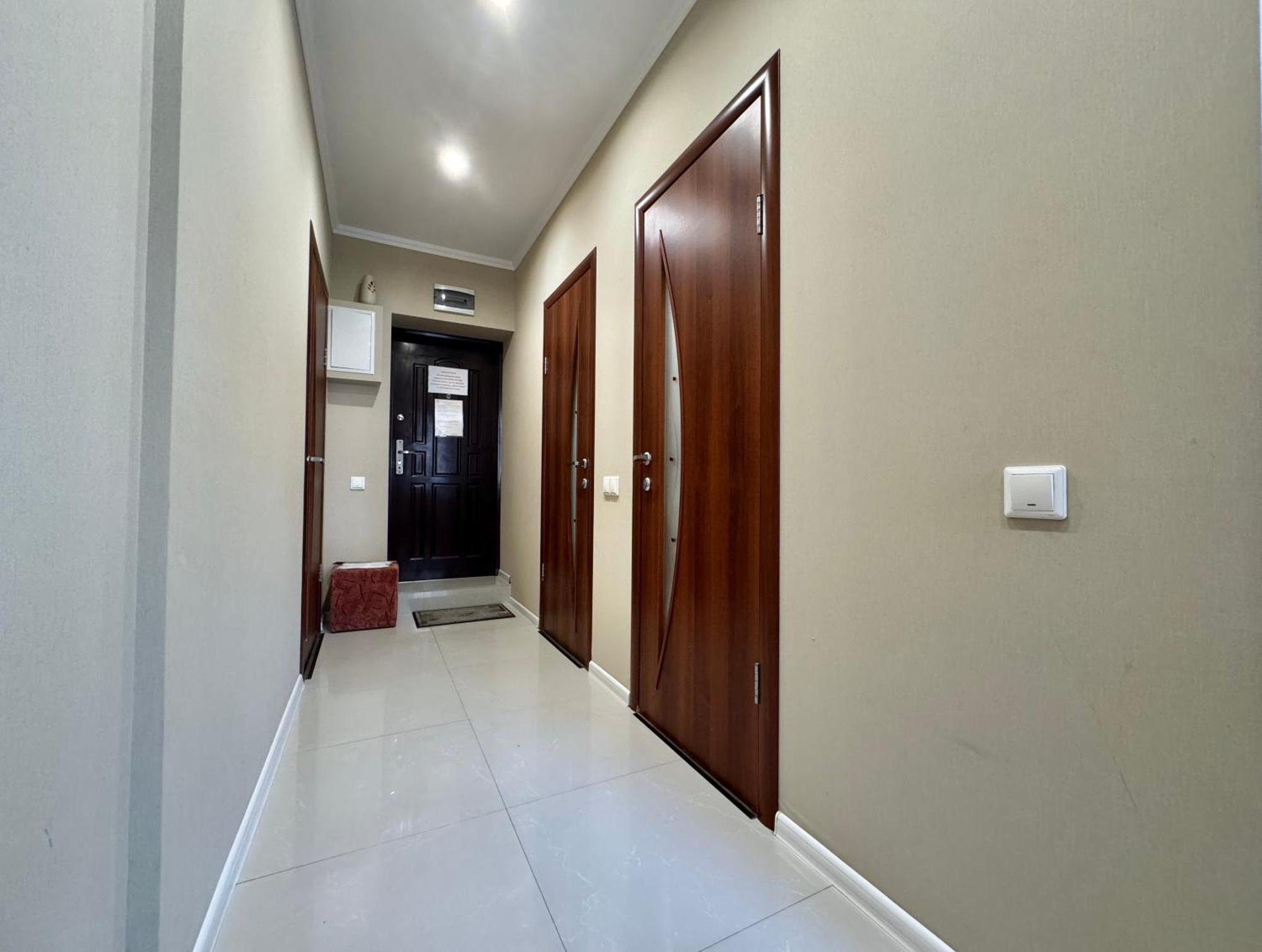 світлі апартаменти: стильний дизайн 2023 Apartment Poltava