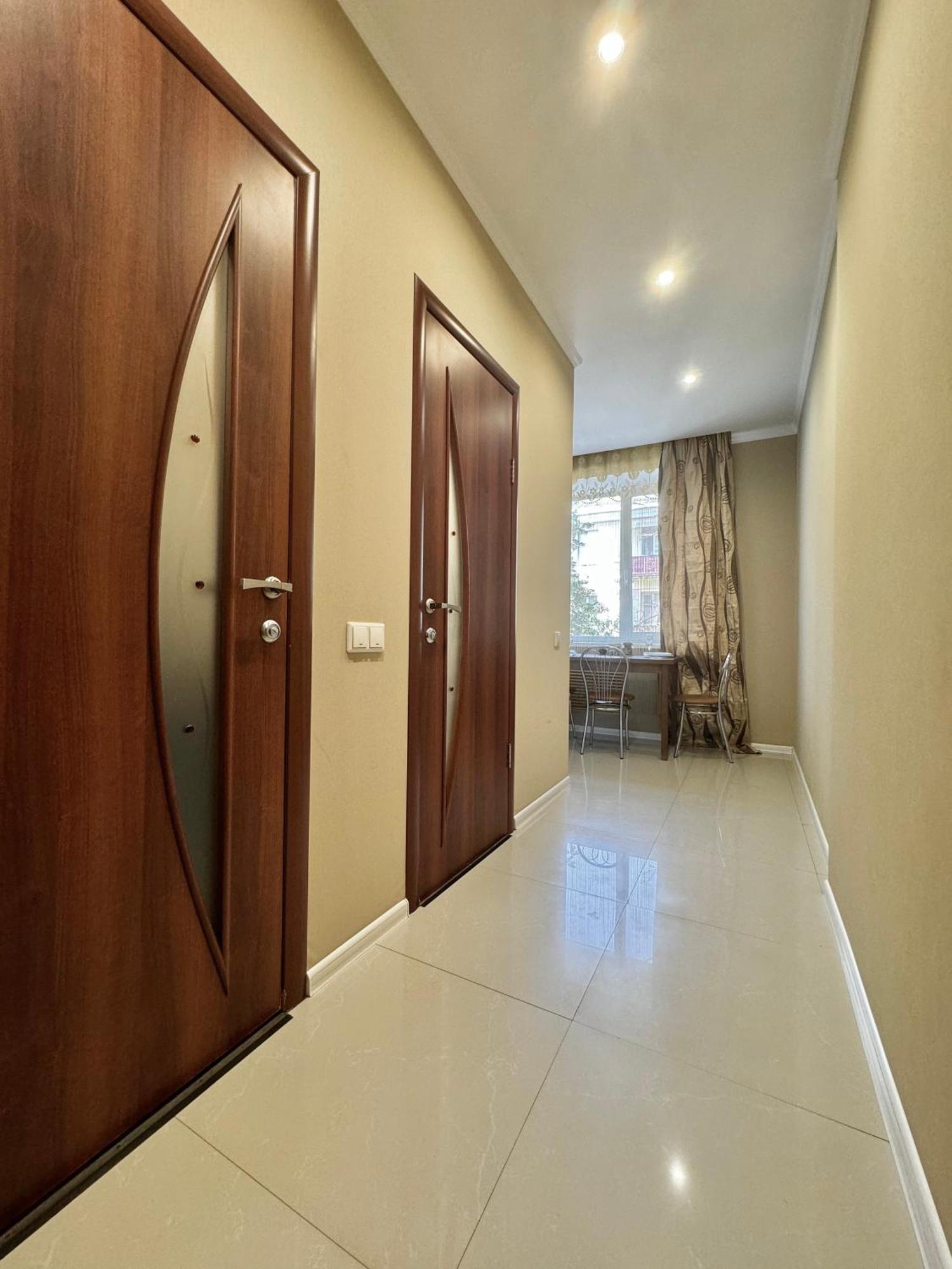 Apartment світлі апартаменти: стильний дизайн 2023