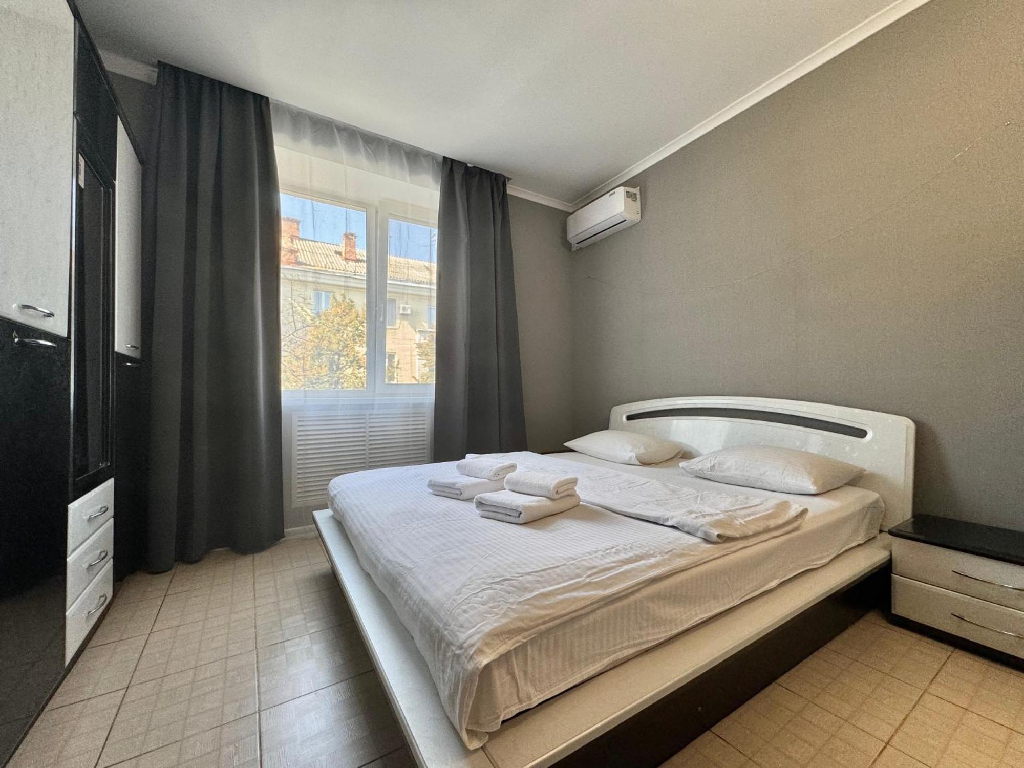 Apartment світлі апартаменти: стильний дизайн 2023